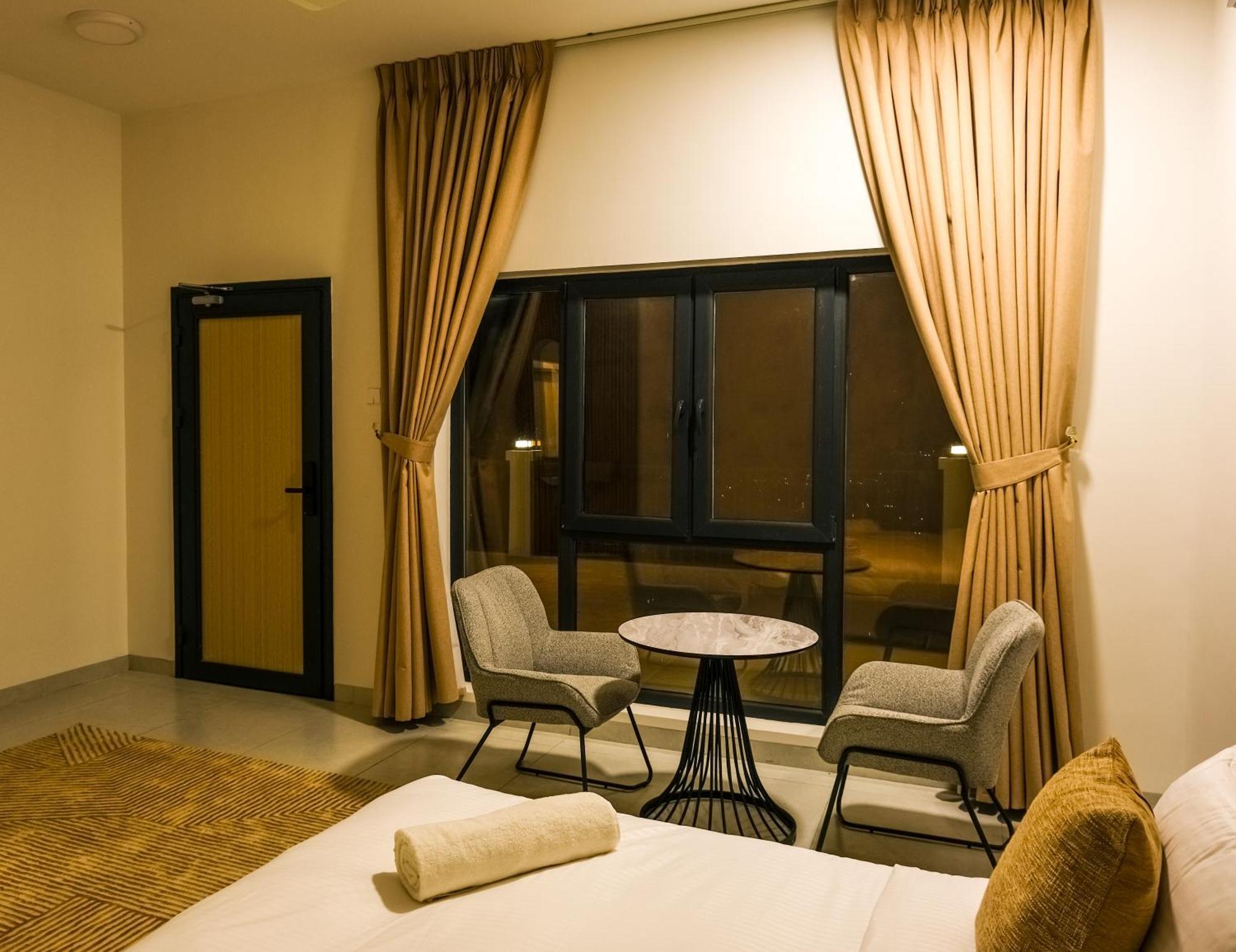 Sunset Sky Hotel Misfāh Exterior photo