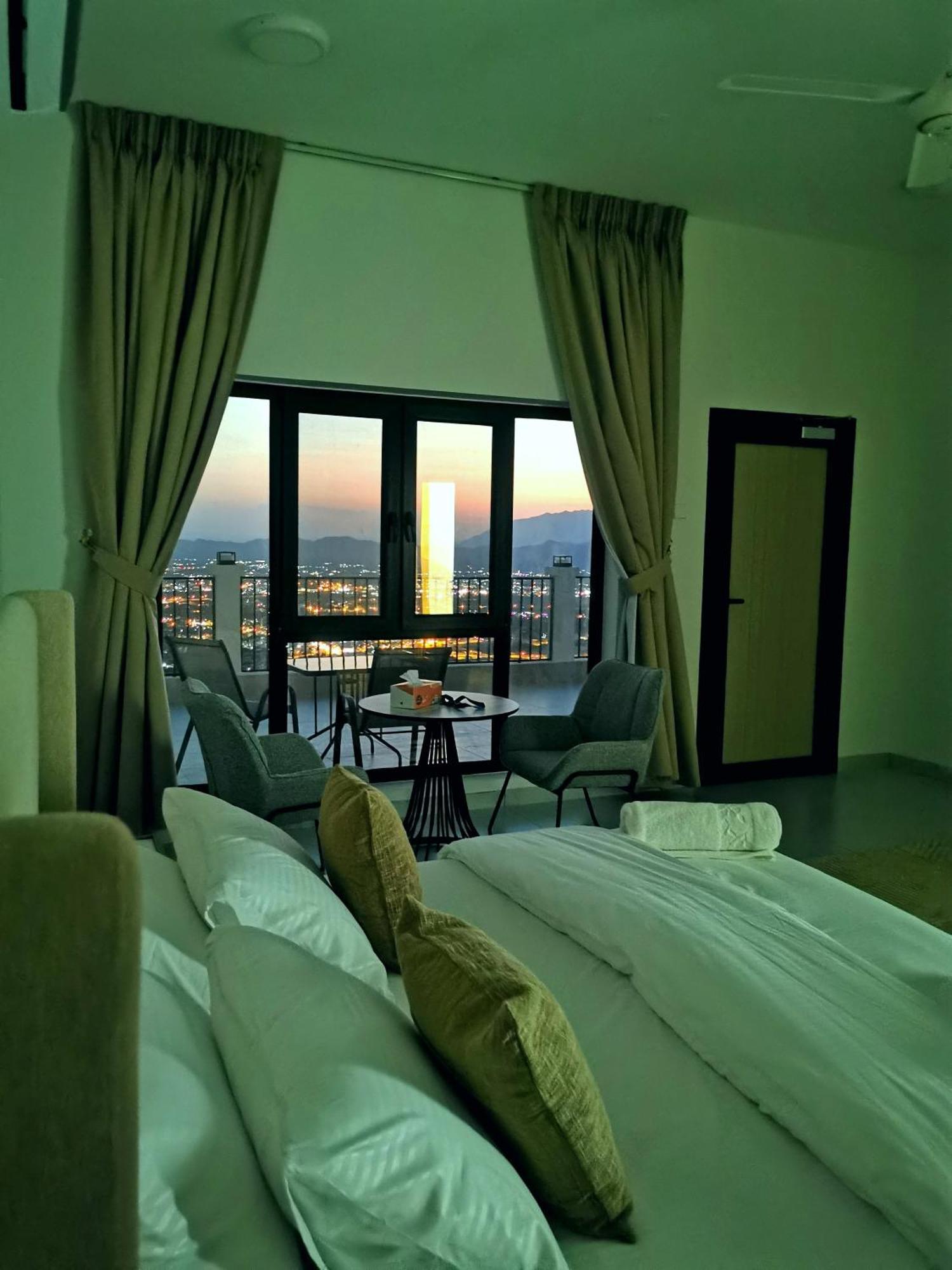 Sunset Sky Hotel Misfāh Exterior photo